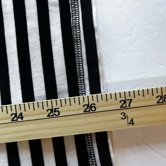 a.n.a Black White Striped Tunic Long Cuffed Sleeves Cotton Blend Size Large - Picture 9 of 10